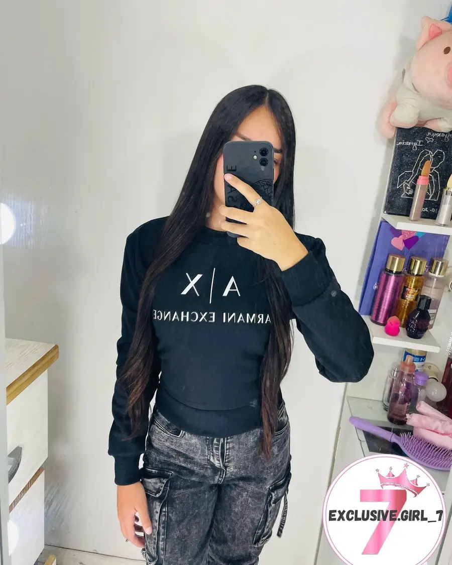Polerón crop Armani Exchange negro