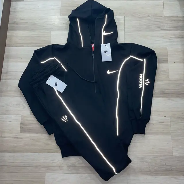 Conjunto Nike Tech · Reflectante